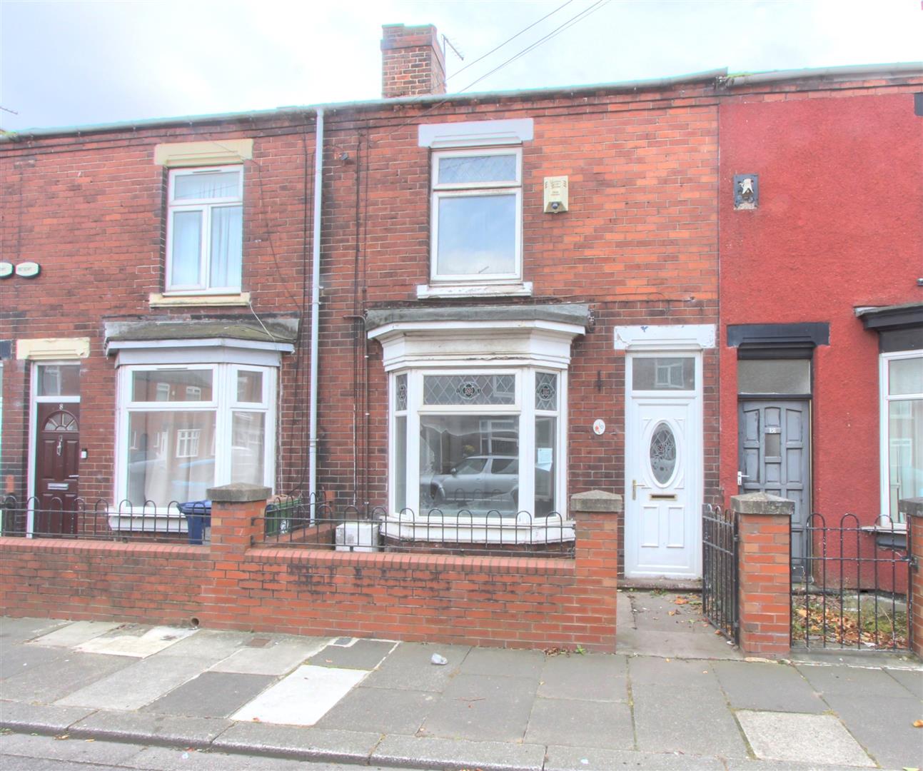2 Bedroom House - Mid Terrace